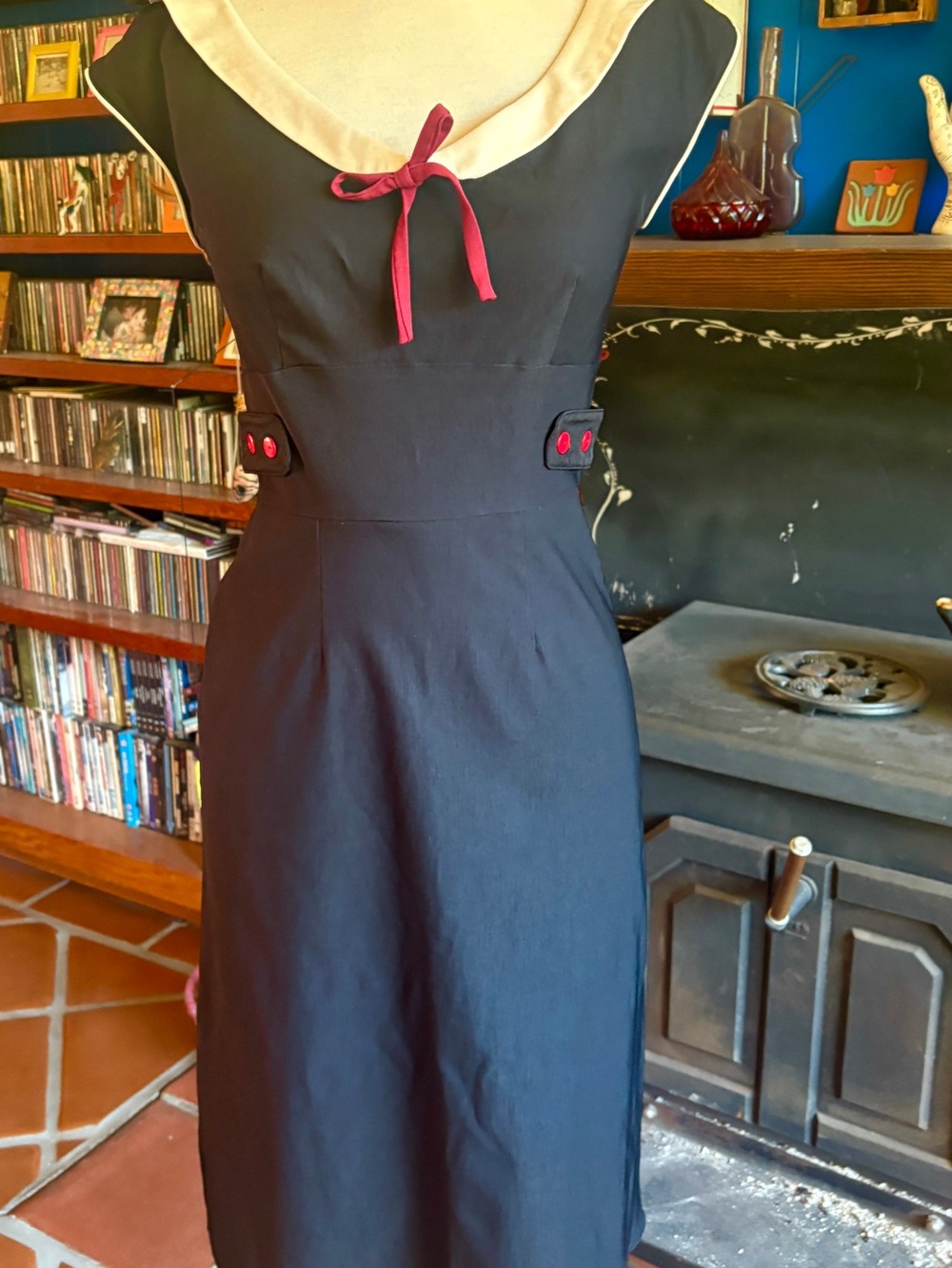 Stop Staring wiggle dress size Large